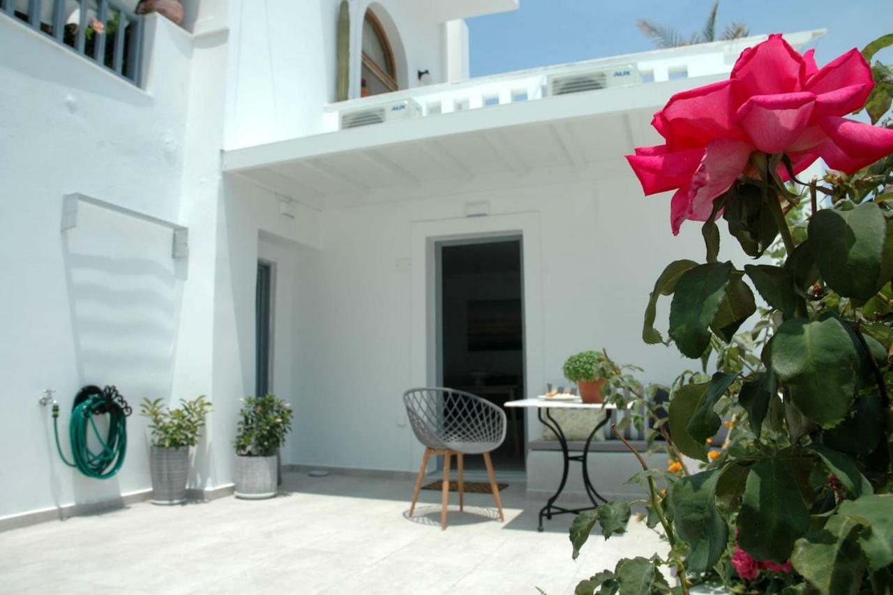 Kalypso House Villa Pera Gyalos Exterior foto